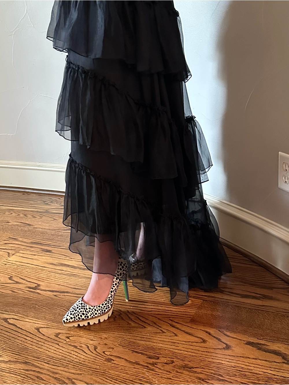 P.A.R.O.S.H. Black Silk Tiered Ruffle High and Low Maxi Skirt Women's Size  XL🌸 - Picture 4 of 13